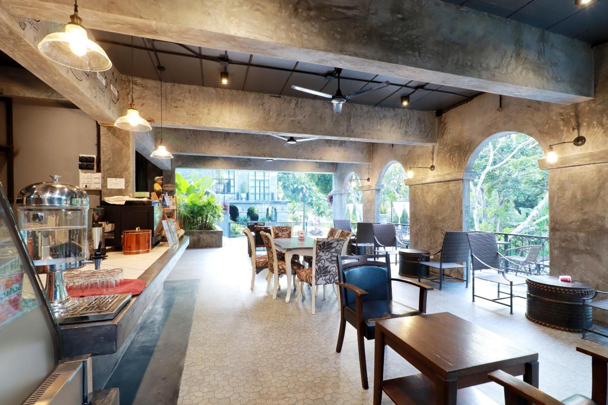 Capital O 464 At Nata Chiangmai Chic Jungle Hotel Mae Rim Exterior photo